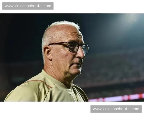 世界杯最帅主帅盘点与魅力风采分析 这些教练凭何俘获球迷心